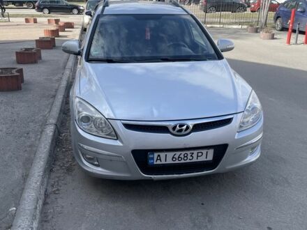 Сірий Хендай i30, об'ємом двигуна 1.6 л та пробігом 300 тис. км за 5250 $, фото 1 на Automoto.ua