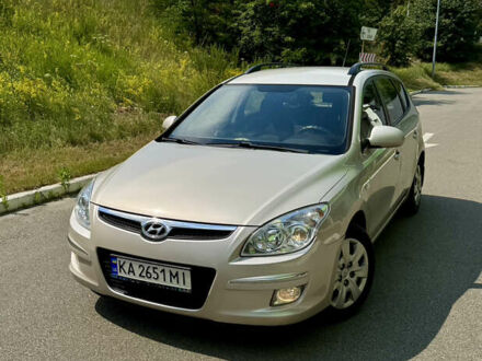 Хендай i30 2008 у Києві на Automoto.ua Сірий Хендай i30, об'ємом двигуна 1.6 л та пробігом 281 тис. км за 5100 $, фото 1 на Automoto.ua
