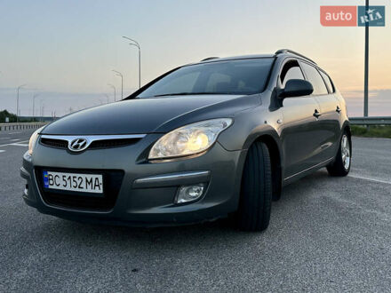 Хендай i30 2008 в Радивилове на Automoto.ua Серый Хендай i30, объемом двигателя 1.58 л и пробегом 310 тыс. км за 4899 $, фото 1 на Automoto.ua