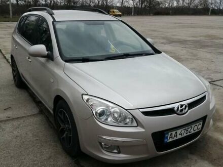 Сірий Хендай i30, об'ємом двигуна 1.58 л та пробігом 246 тис. км за 6200 $, фото 1 на Automoto.ua