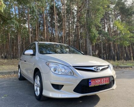 Серый Хендай i30, объемом двигателя 1.6 л и пробегом 209 тыс. км за 6999 $, фото 1 на Automoto.ua