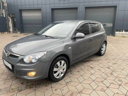 Сірий Хендай i30, об'ємом двигуна 1.6 л та пробігом 210 тис. км за 5999 $, фото 1 на Automoto.ua