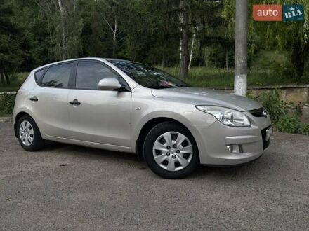 Хендай i30 2008 у Могилев-Подольском на Automoto.ua Сірий Хендай i30, об'ємом двигуна 1.4 л та пробігом 210 тис. км за 5500 $, фото 1 на Automoto.ua