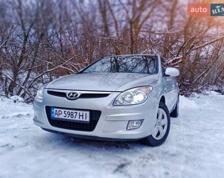 Серый Хендай i30, объемом двигателя 1.6 л и пробегом 187 тыс. км за 5199 $, фото 1 на Automoto.ua