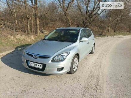 Хендай i30 2009 у Запоріжжя на Automoto.ua Сірий Хендай i30, об'ємом двигуна 1.4 л та пробігом 209 тис. км за 5800 $, фото 1 на Automoto.ua