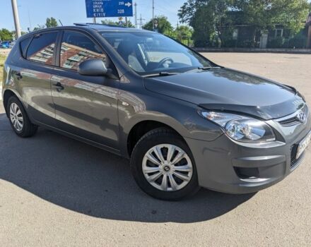 Сірий Хендай i30, об'ємом двигуна 1.4 л та пробігом 125 тис. км за 6500 $, фото 1 на Automoto.ua