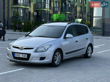 Хендай i30 2009 в Ровно на Automoto.ua Серый Хендай i30, объемом двигателя 0 л и пробегом 380 тыс. км за 2700 $, фото 1 на Automoto.ua