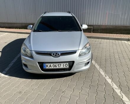 Сірий Хендай i30, об'ємом двигуна 1.4 л та пробігом 200 тис. км за 6250 $, фото 1 на Automoto.ua