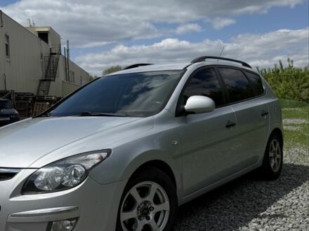 Хендай i30 2009 в Хмельницком на Automoto.ua Серый Хендай i30, объемом двигателя 1.4 л и пробегом 260 тыс. км за 4400 $, фото 1 на Automoto.ua