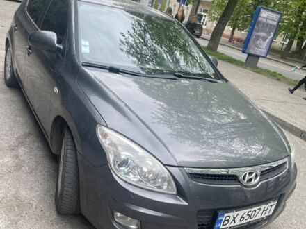 Сірий Хендай i30, об'ємом двигуна 1.6 л та пробігом 249 тис. км за 6400 $, фото 1 на Automoto.ua