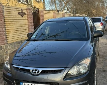 Серый Хендай i30, объемом двигателя 1.4 л и пробегом 172 тыс. км за 6300 $, фото 1 на Automoto.ua