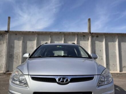 Сірий Хендай i30, об'ємом двигуна 1.6 л та пробігом 190 тис. км за 5850 $, фото 1 на Automoto.ua