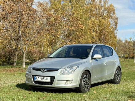 Серый Хендай i30, объемом двигателя 1.59 л и пробегом 181 тыс. км за 6500 $, фото 1 на Automoto.ua