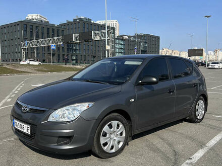 Хендай i30 2010 в Киеве на Automoto.ua Серый Хендай i30, объемом двигателя 1.6 л и пробегом 246 тыс. км за 6900 $, фото 1 на Automoto.ua