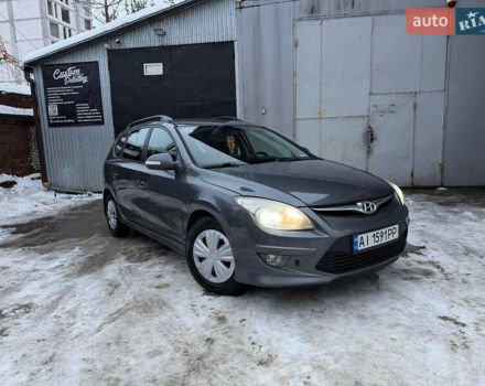 Серый Хендай i30, объемом двигателя 1.6 л и пробегом 154 тыс. км за 6800 $, фото 1 на Automoto.ua