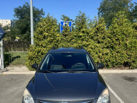 Сірий Хендай i30, об'ємом двигуна 1.4 л та пробігом 111 тис. км за 6500 $, фото 1 на Automoto.ua