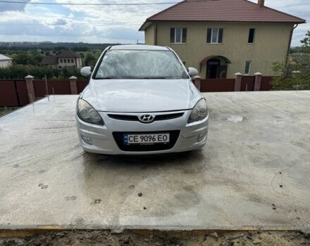 Серый Хендай i30, объемом двигателя 1.6 л и пробегом 199 тыс. км за 3500 $, фото 1 на Automoto.ua