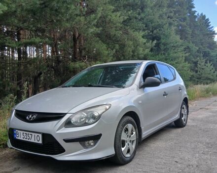 Серый Хендай i30, объемом двигателя 1.6 л и пробегом 260 тыс. км за 5550 $, фото 1 на Automoto.ua