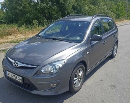 Серый Хендай i30, объемом двигателя 1.6 л и пробегом 278 тыс. км за 5480 $, фото 1 на Automoto.ua