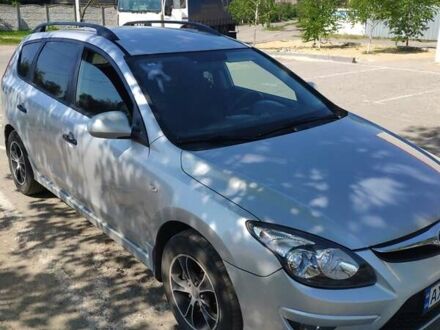 Хендай i30 2010 у Харкові на Automoto.ua Сірий Хендай i30, об'ємом двигуна 1.6 л та пробігом 143 тис. км за 7500 $, фото 1 на Automoto.ua