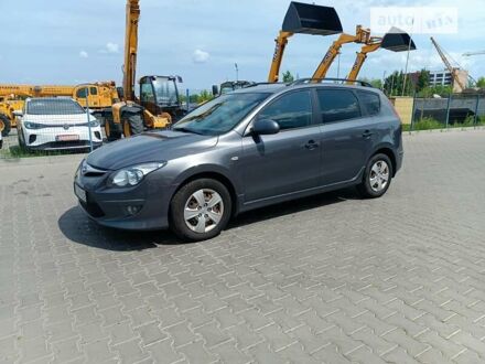 Хендай i30 2010 у Луцьку на Automoto.ua Сірий Хендай i30, об'ємом двигуна 1.6 л та пробігом 261 тис. км за 6600 $, фото 1 на Automoto.ua