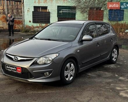 Серый Хендай i30, объемом двигателя 1.4 л и пробегом 162 тыс. км за 6490 $, фото 1 на Automoto.ua