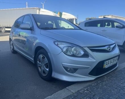 Серый Хендай i30, объемом двигателя 1.4 л и пробегом 295 тыс. км за 5100 $, фото 1 на Automoto.ua