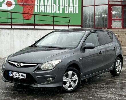 Сірий Хендай i30, об'ємом двигуна 1.6 л та пробігом 212 тис. км за 6999 $, фото 1 на Automoto.ua