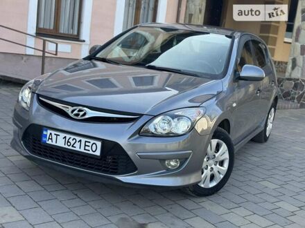 Сірий Хендай i30, об'ємом двигуна 1.58 л та пробігом 180 тис. км за 6700 $, фото 1 на Automoto.ua