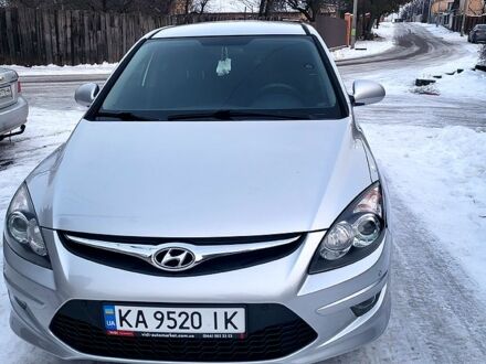 Сірий Хендай i30, об'ємом двигуна 1.6 л та пробігом 197 тис. км за 6950 $, фото 1 на Automoto.ua