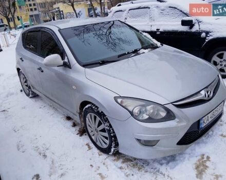 Сірий Хендай i30, об'ємом двигуна 1.4 л та пробігом 396 тис. км за 5200 $, фото 1 на Automoto.ua