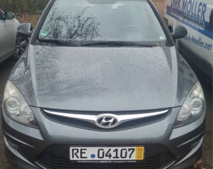 Серый Хендай i30, объемом двигателя 1.4 л и пробегом 177 тыс. км за 6100 $, фото 1 на Automoto.ua