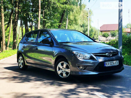 Серый Хендай i30, объемом двигателя 1.4 л и пробегом 120 тыс. км за 6700 $, фото 1 на Automoto.ua