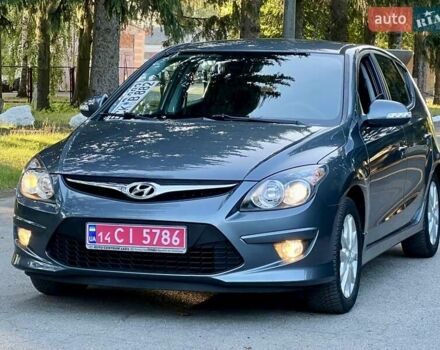 Сірий Хендай i30, об'ємом двигуна 1.4 л та пробігом 190 тис. км за 6850 $, фото 1 на Automoto.ua