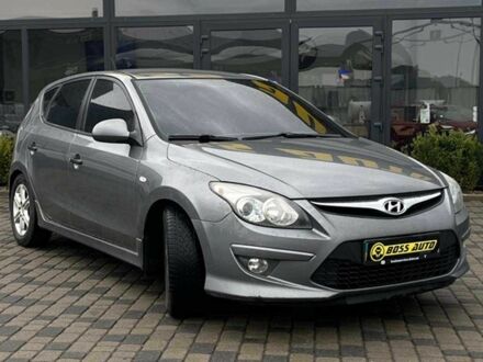 Хендай i30 2011 в Мукачеве на Automoto.ua Серый Хендай i30, объемом двигателя 1.6 л и пробегом 285 тыс. км за 7200 $, фото 1 на Automoto.ua
