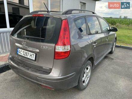 Серый Хендай i30, объемом двигателя 1.6 л и пробегом 277 тыс. км за 7450 $, фото 1 на Automoto.ua