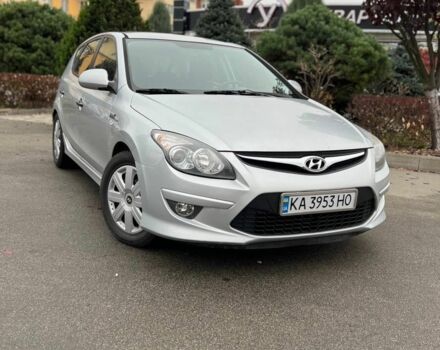 Серый Хендай i30, объемом двигателя 1.6 л и пробегом 284 тыс. км за 6200 $, фото 1 на Automoto.ua