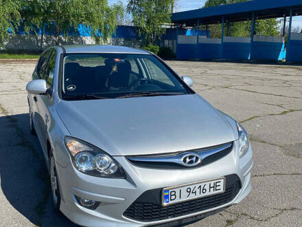 Хендай i30 2011 у Полтаві на Automoto.ua Сірий Хендай i30, об'ємом двигуна 1.6 л та пробігом 224 тис. км за 6400 $, фото 1 на Automoto.ua