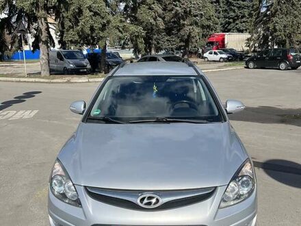 Хендай i30 2011 у Полтаві на Automoto.ua Сірий Хендай i30, об'ємом двигуна 1.6 л та пробігом 220 тис. км за 7700 $, фото 1 на Automoto.ua