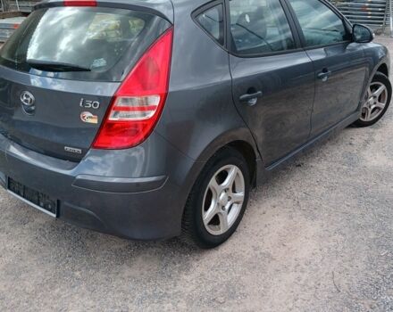 Сірий Хендай i30, об'ємом двигуна 1.6 л та пробігом 20 тис. км за 3296 $, фото 1 на Automoto.ua