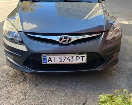 Серый Хендай i30, объемом двигателя 1.59 л и пробегом 380 тыс. км за 6000 $, фото 1 на Automoto.ua