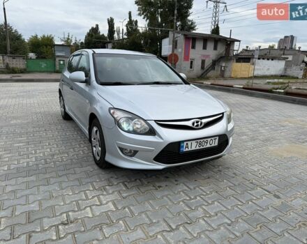 Серый Хендай i30, объемом двигателя 1.4 л и пробегом 196 тыс. км за 6499 $, фото 1 на Automoto.ua
