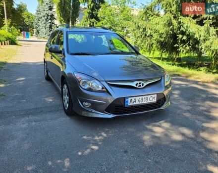 Серый Хендай i30, объемом двигателя 1.59 л и пробегом 255 тыс. км за 6000 $, фото 1 на Automoto.ua