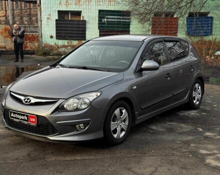 Серый Хендай i30, объемом двигателя 1.4 л и пробегом 162 тыс. км за 6290 $, фото 1 на Automoto.ua