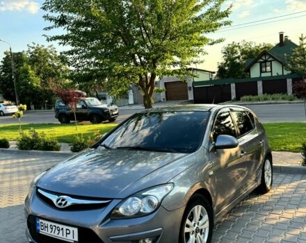 Серый Хендай i30, объемом двигателя 1.6 л и пробегом 224 тыс. км за 6694 $, фото 1 на Automoto.ua