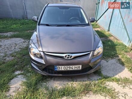 Сірий Хендай i30, об'ємом двигуна 1.58 л та пробігом 274 тис. км за 6700 $, фото 1 на Automoto.ua