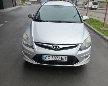 Сірий Хендай i30, об'ємом двигуна 1.58 л та пробігом 200 тис. км за 7150 $, фото 1 на Automoto.ua