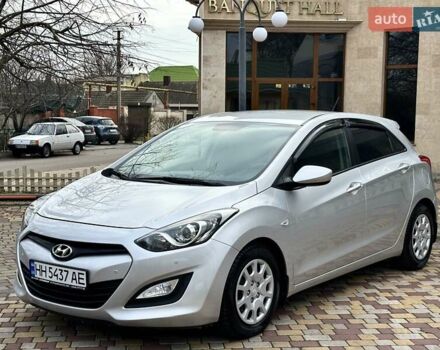 Сірий Хендай i30, об'ємом двигуна 1.59 л та пробігом 82 тис. км за 9999 $, фото 1 на Automoto.ua