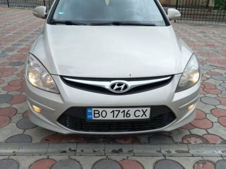 Хендай i30 2012 в Тернополе на Automoto.ua Серый Хендай i30, объемом двигателя 1.6 л и пробегом 190 тыс. км за 6200 $, фото 1 на Automoto.ua