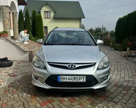 Сірий Хендай i30, об'ємом двигуна 1.59 л та пробігом 307 тис. км за 5500 $, фото 1 на Automoto.ua